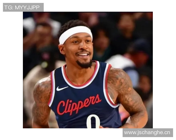 快船决策背后真相:续约难题迫使球队放弃鲍威尔而非为比尔牺牲他