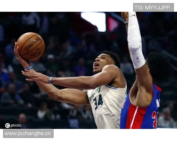 墨菲表现平平16投6中贡献19分9篮板4失误正负值创队内最低纪录 墨菲表现平平16投6中贡献19分9篮板4失误正负值创队内最低纪录